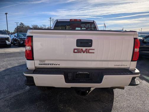 2018 GMC Sierra 2500 Denali