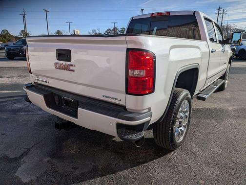 2018 GMC Sierra 2500 Denali