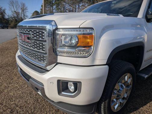 2018 GMC Sierra 2500 Denali