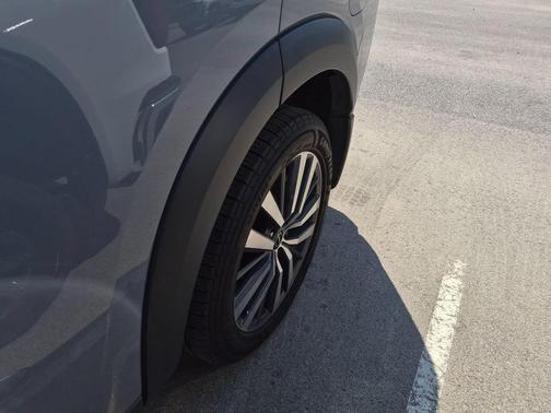 Boulder Gray Pearl 2022 Nissan Pathfinder Platinum 2WD