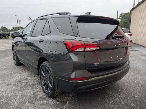 2022 Chevrolet Equinox FWD RS