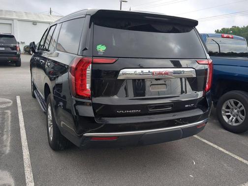 Onyx Black 2024 GMC Yukon XL SLT