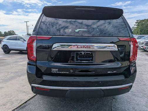 Onyx Black 2024 GMC Yukon XL SLT