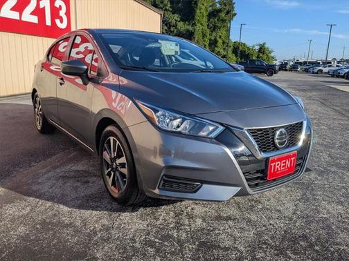 2022 Nissan Versa 1.6 SV