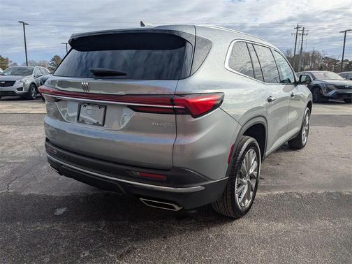 2025 Buick Enclave Preferred FWD