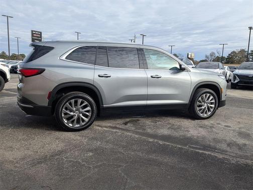 2025 Buick Enclave Preferred FWD