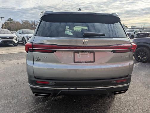 2025 Buick Enclave Preferred FWD