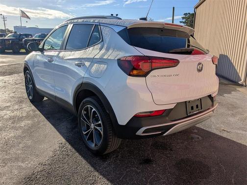 2022 Buick Encore GX Select
