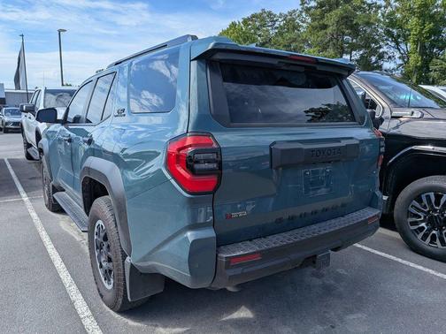 Everest 2025 Toyota 4Runner TRD Off Road Premium