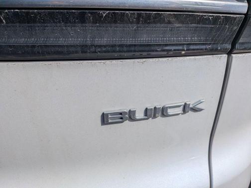 White Frost Tricoat 2025 Buick Enclave Avenir FWD