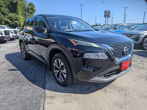 Super Black 2023 Nissan Rogue SV
