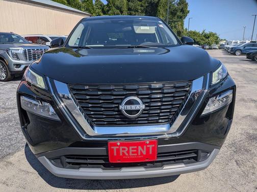 Super Black 2023 Nissan Rogue SV