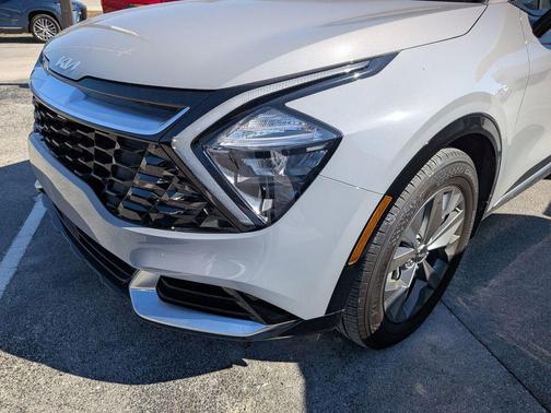 2023 Kia Sportage SX