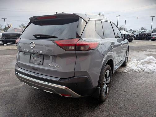 2021 Nissan Rogue Platinum