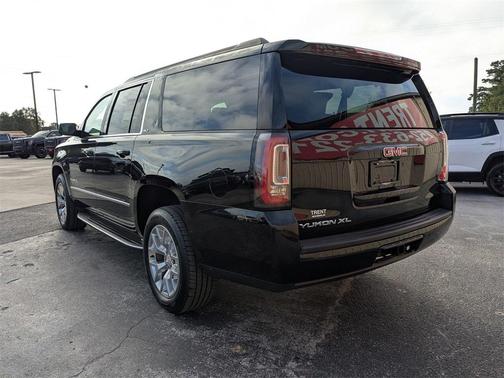 2018 GMC Yukon XL SLT