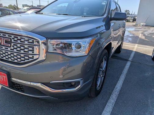 Mineral Metallic 2017 GMC Acadia Denali