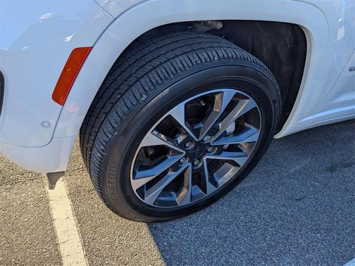 2024 Jeep Grand Cherokee Overland