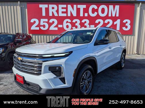 2025 Chevrolet Traverse LT