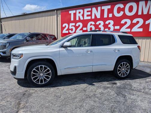 White Frost Tricoat 2023 GMC Acadia Denali