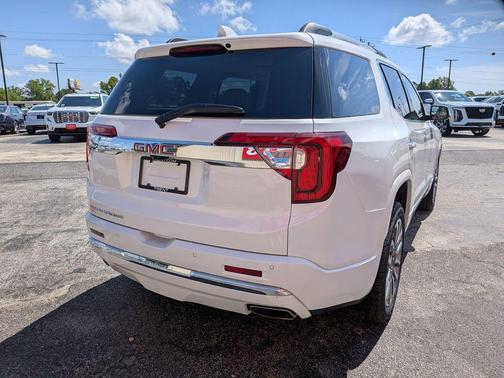 White Frost Tricoat 2023 GMC Acadia Denali