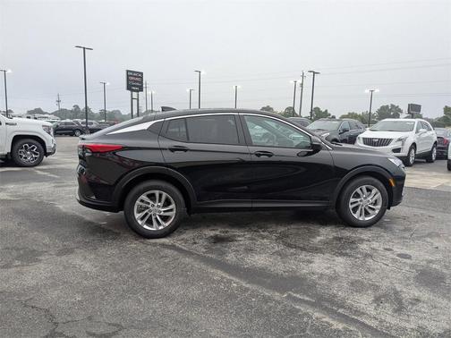 2025 Buick Envista Preferred FWD