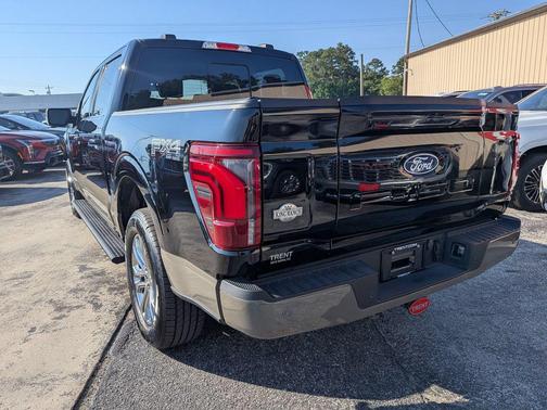 Agate Black Metallic 2025 Ford F-150 King Ranch