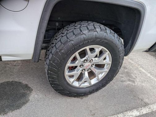 Summit White 2017 GMC Sierra 1500 SLT