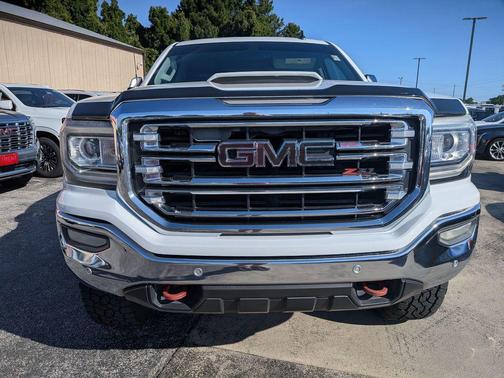 Summit White 2017 GMC Sierra 1500 SLT