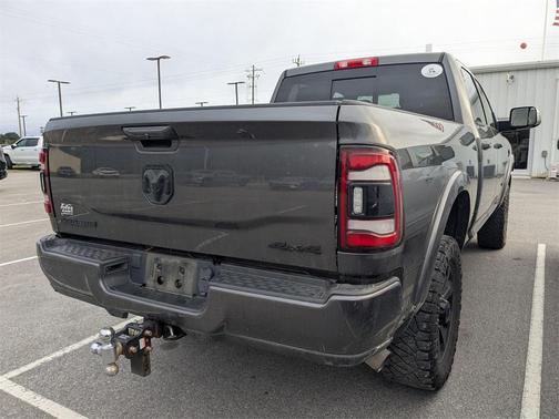 2022 RAM 2500 Laramie Crew Cab 4x4 6'4' Box
