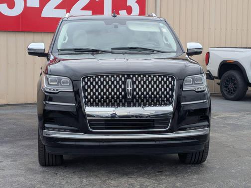 2023 Lincoln Navigator Black Label