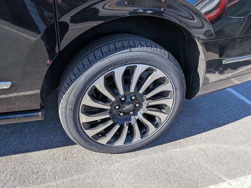 2023 Lincoln Navigator Black Label