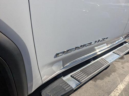 2023 GMC Sierra 2500 Denali