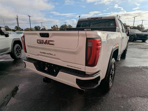 2024 GMC Sierra 2500 Denali