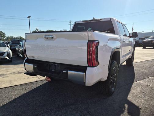 Ice Cap 2026 Toyota Tundra Limited
