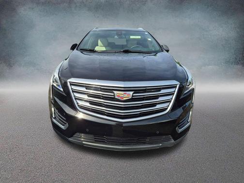 Stellar Black Metallic 2017 Cadillac XT5 Luxury