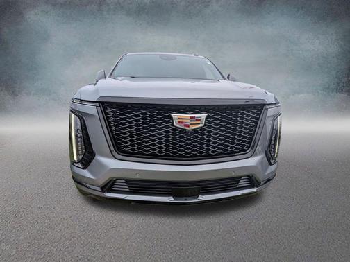 Argent Silver Metallic 2025 Cadillac Escalade Sport