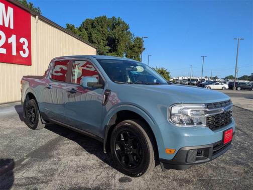 2023 Ford Maverick Lariat