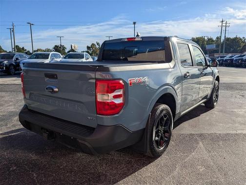 2023 Ford Maverick Lariat