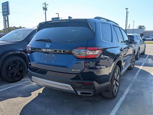 2024 Honda Pilot Elite
