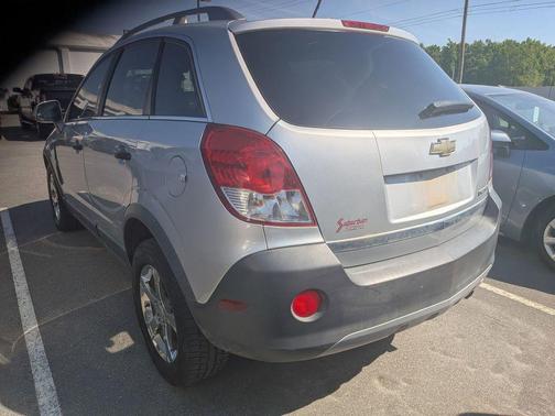 Silver Ice Metallic 2012 Chevrolet Captiva Sport 2LS