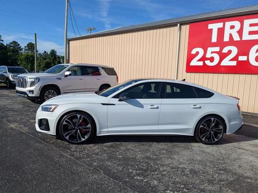 2022 Audi S5 3.0T Prestige
