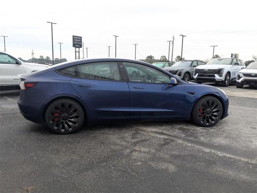 2023 Tesla Model 3 Performance