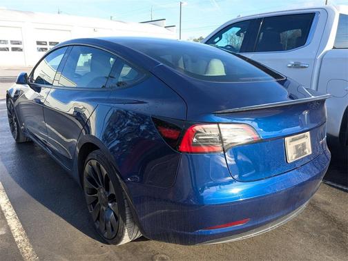 2023 Tesla Model 3 Performance