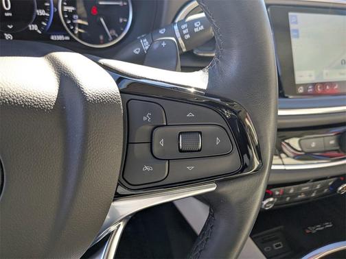 2022 Buick Enclave FWD Premium