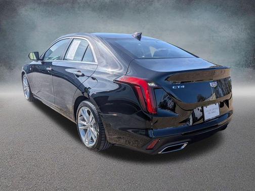 2021 Cadillac CT4 Luxury