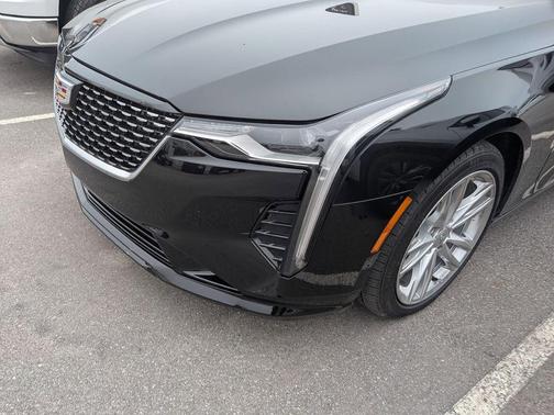 2021 Cadillac CT4 Luxury
