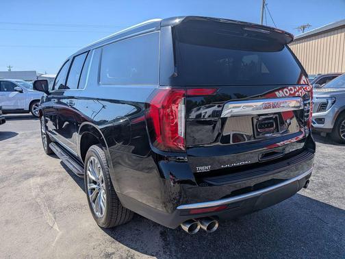 Onyx Black 2024 GMC Yukon XL Denali