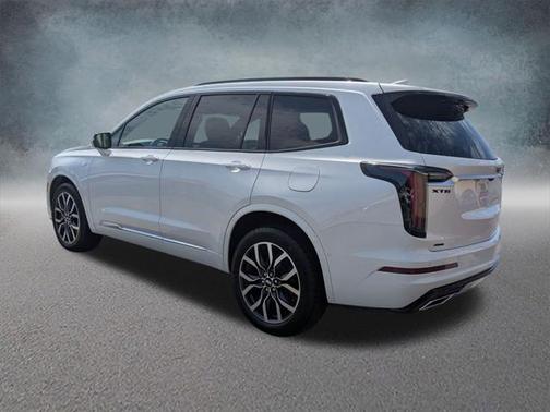 2025 Cadillac XT6 Sport AWD