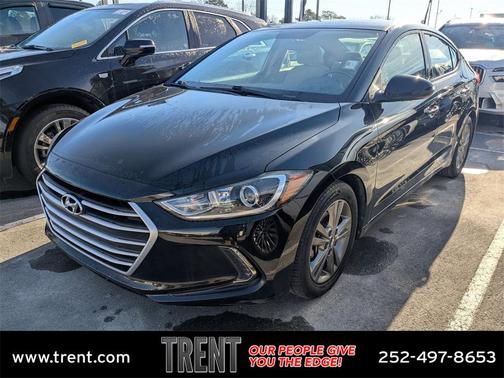 2017 Hyundai ELANTRA SE