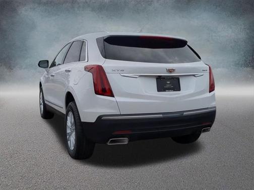 2025 Cadillac XT5 Luxury